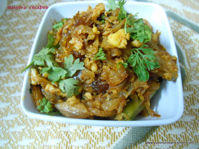Hyderabadi Khageena or Onion Egg Recipe