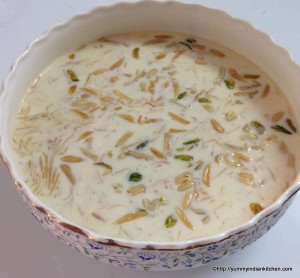 Sheer Khurma Recipe - Sheer Korma - Yummy Indian Kitchen