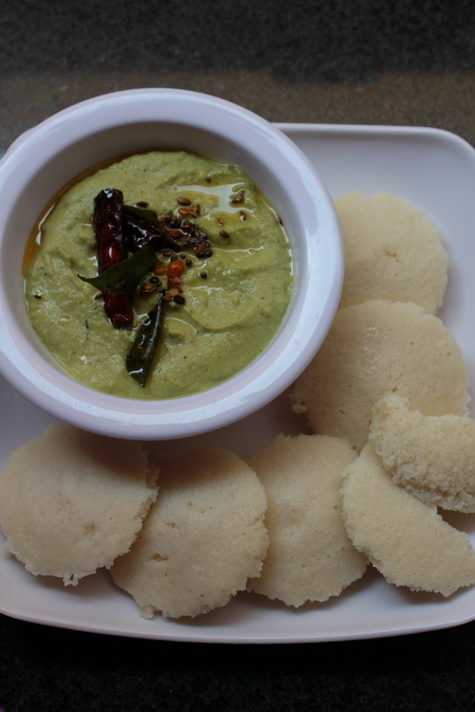 Nariyal Ki Chutney, idli chutney - Yummy Indian Kitchen