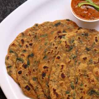 punjabi-methi-ka-paratha