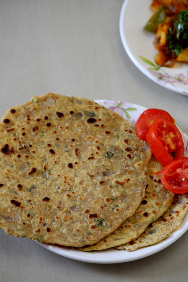 Missi Roti Recipe Punjabi Style - Yummy Indian Kitchen