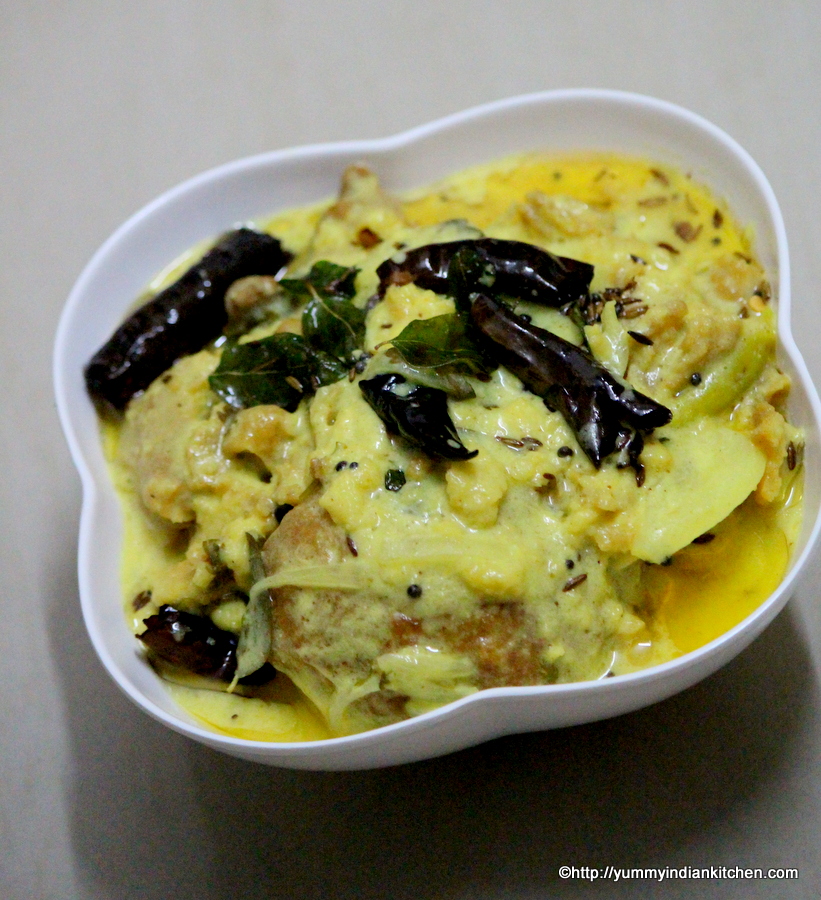 dahi kadhi recipe or besan ki kadhi