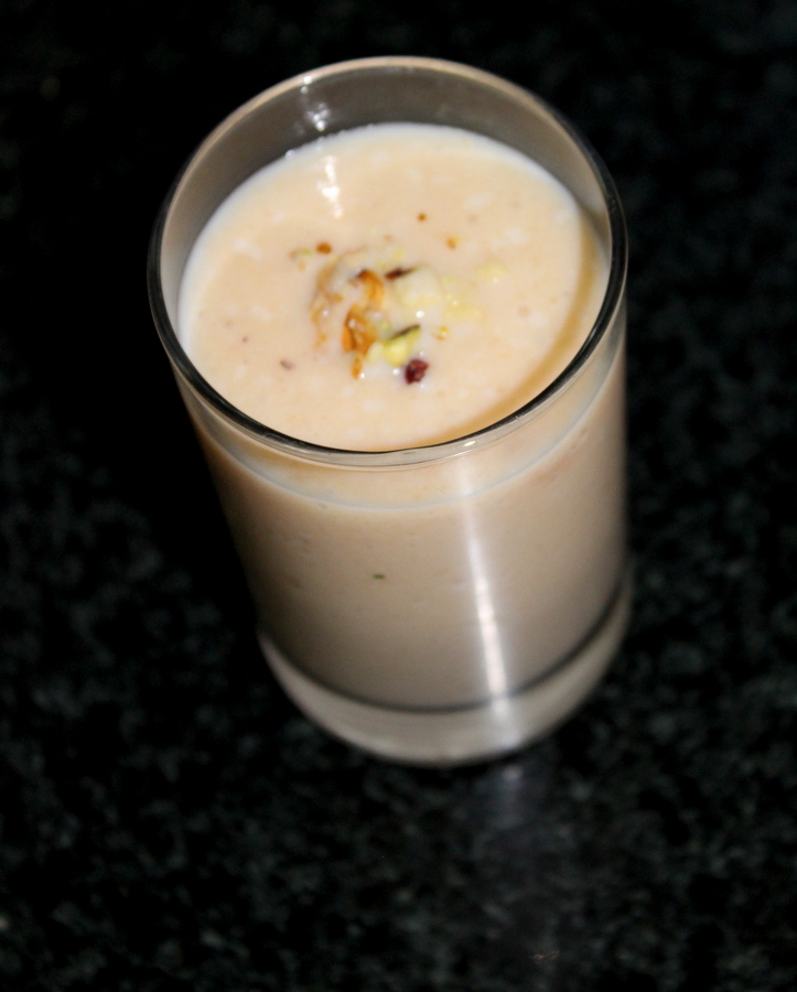 sapota-juice-chikoo-juice-milkshake