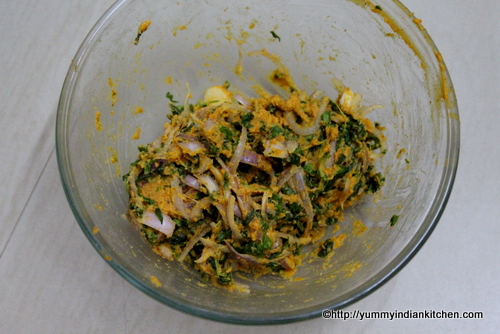 methi-pakoda-batter