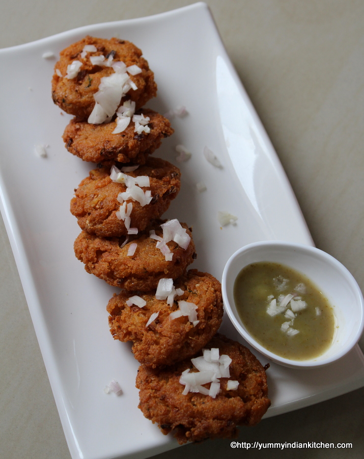 rice pakora recipe or rice vada