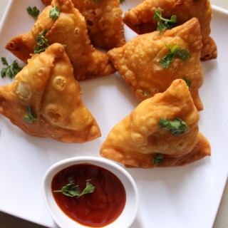 Samosa Recipe Punjabi, Aloo Samosa Recipe - Yummy Indian Kitchen