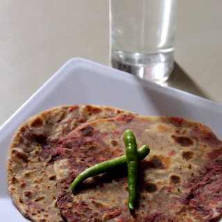 beetroot-paratha