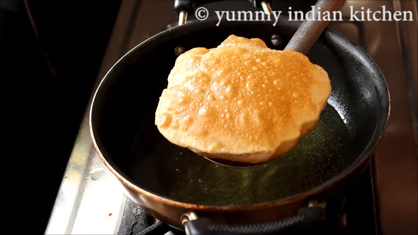 poori recipe, how to make soft puffy poori, hotel style puri for breakfast