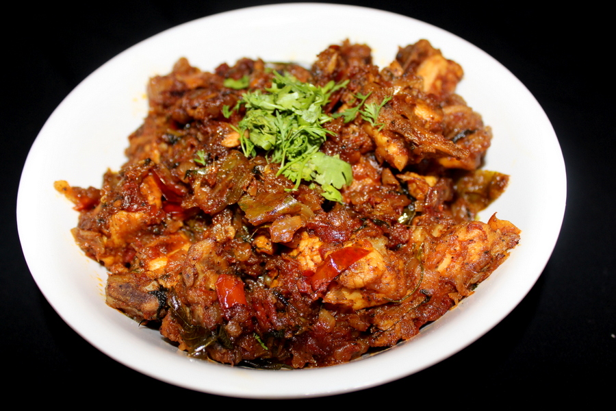 how-to-make-pepper-chicken-pepper-chicken-recipe-spicy-chicken-curry