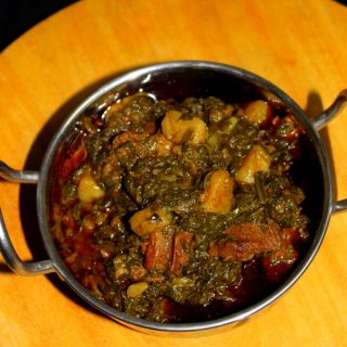 how to make palak gosht