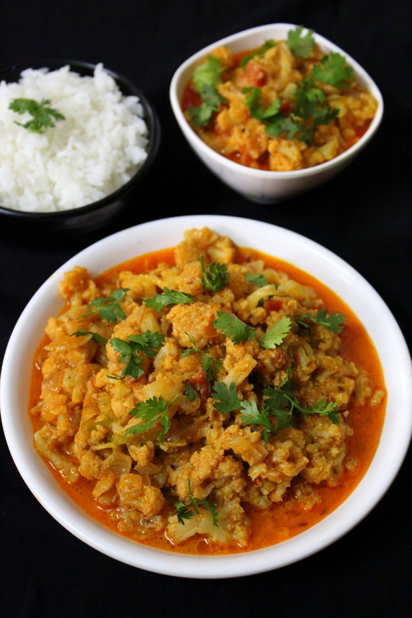 cauliflower kurma recipe, gobhi ki sabji - Yummy Indian Kitchen