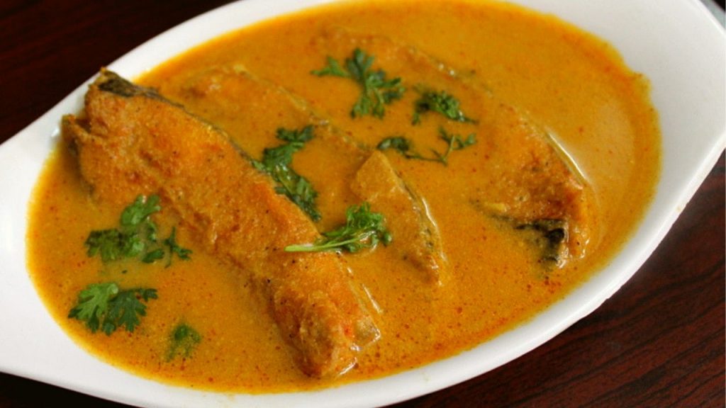 machli banane ka aasaan tareeka or rohu fish curry