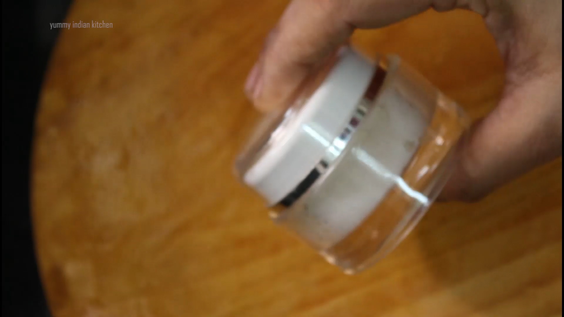 showing the finished step of homemade gel bottle