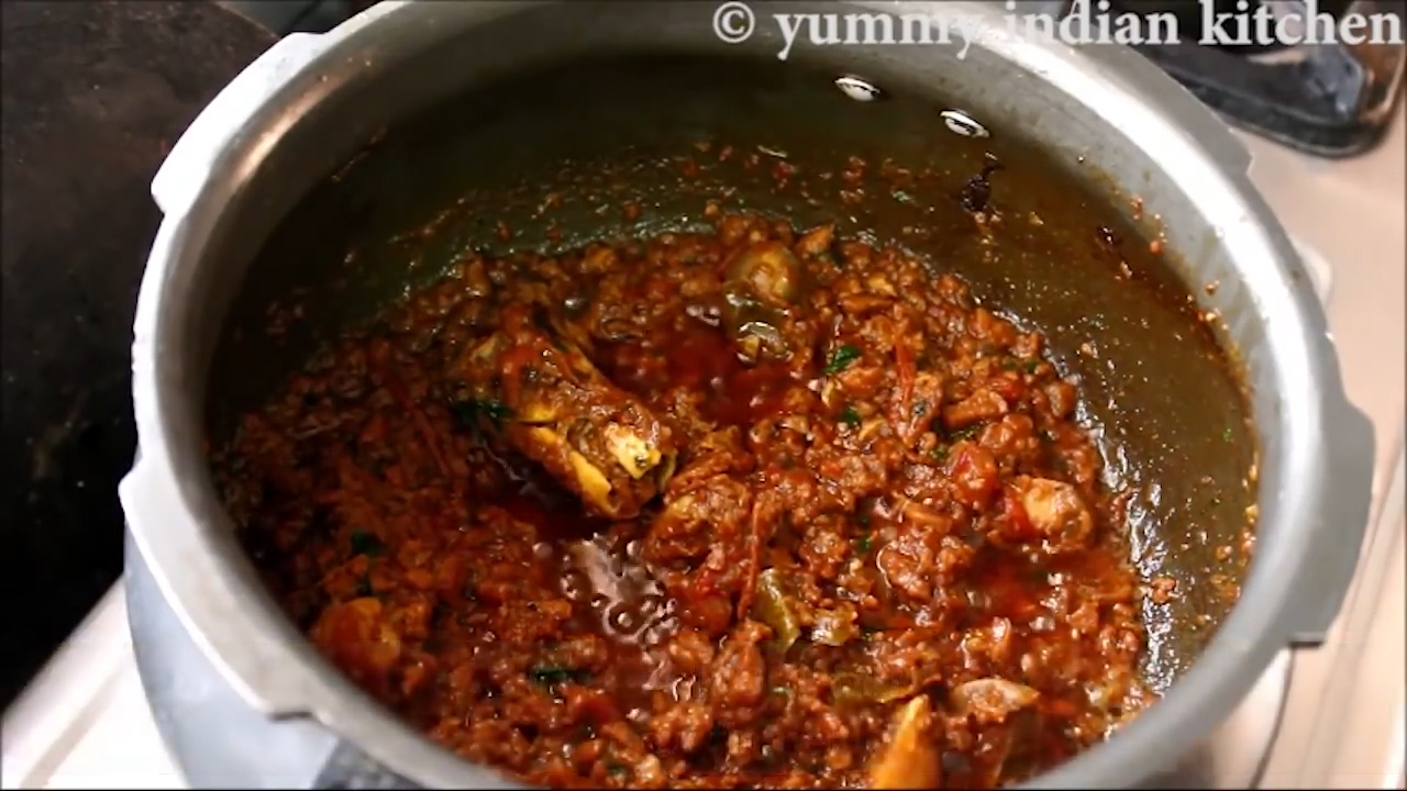 Mutton Keema Recipe or Keema Curry - Yummy Indian Kitchen