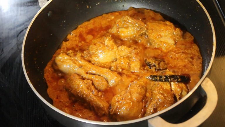 punjabi chicken curry gravy recipe - Yummy Indian Kitchen