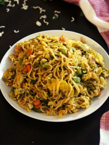 Egg Maggi Masala Recipe With Eggs - Yummy Indian Kitchen