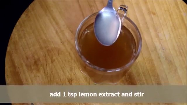 Adding a teaspoon of lemon extract