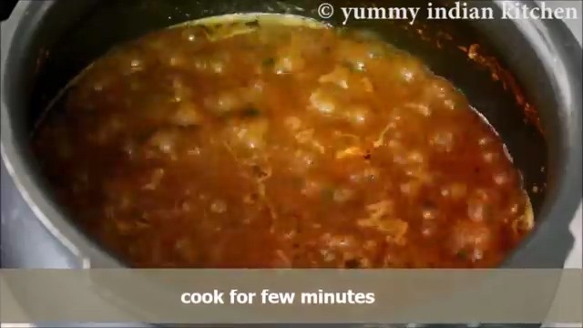  Cooking the mutton curry 