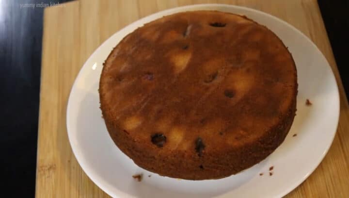 Plum Cake Recipe, Christmas Cake Recipe - Yummy Indian Kitchen