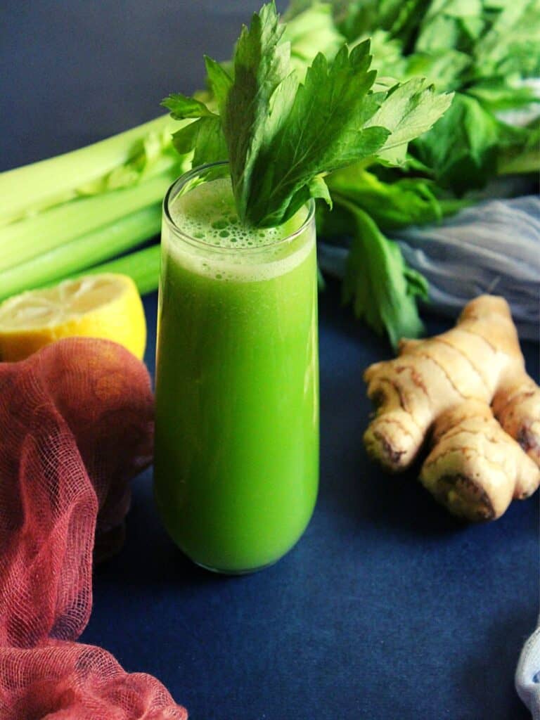 weight loss green juice served in a glass