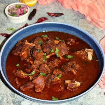 lamb vindaloo made in instant pot served in a bowl